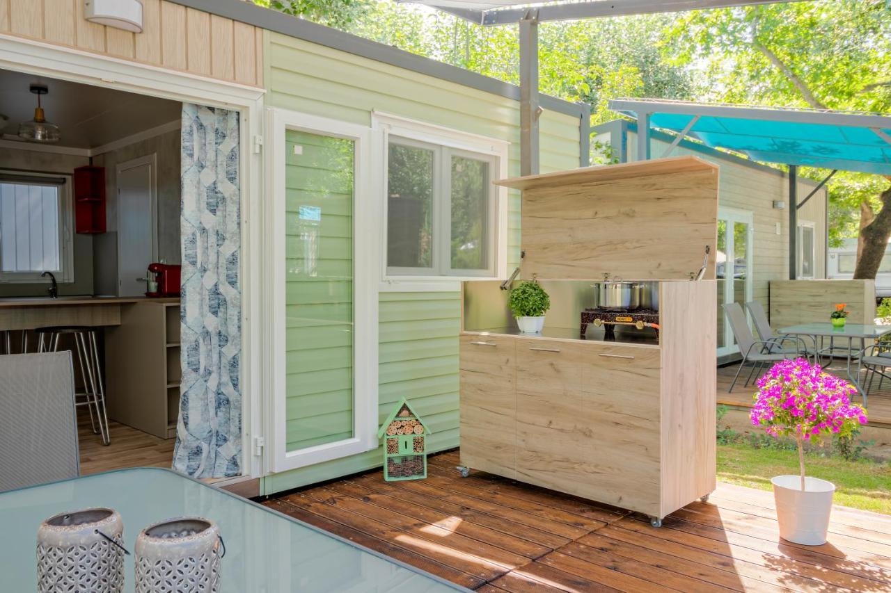 Armenistis Camping & Bungalows Sarti Værelse billede