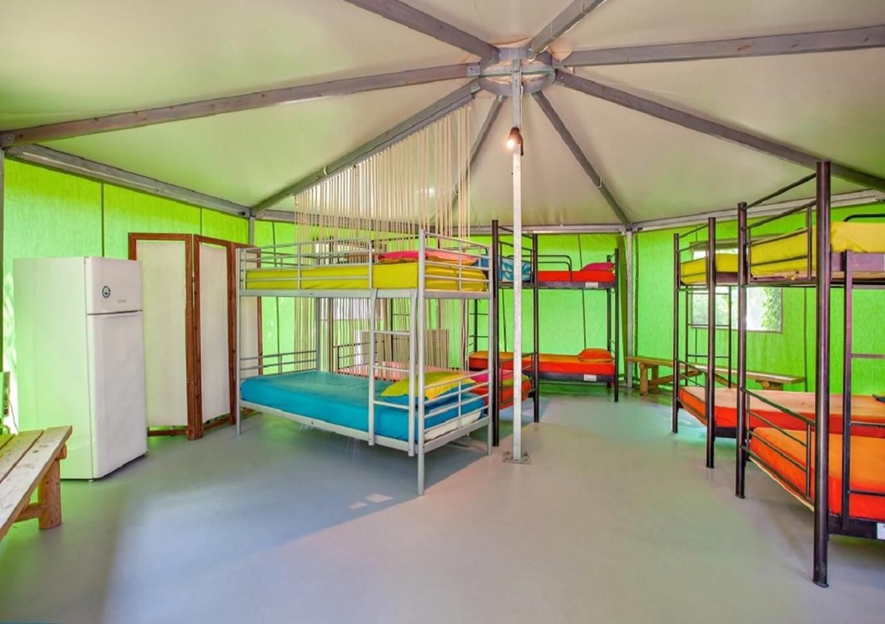 Armenistis Camping & Bungalows Sarti Eksteriør billede