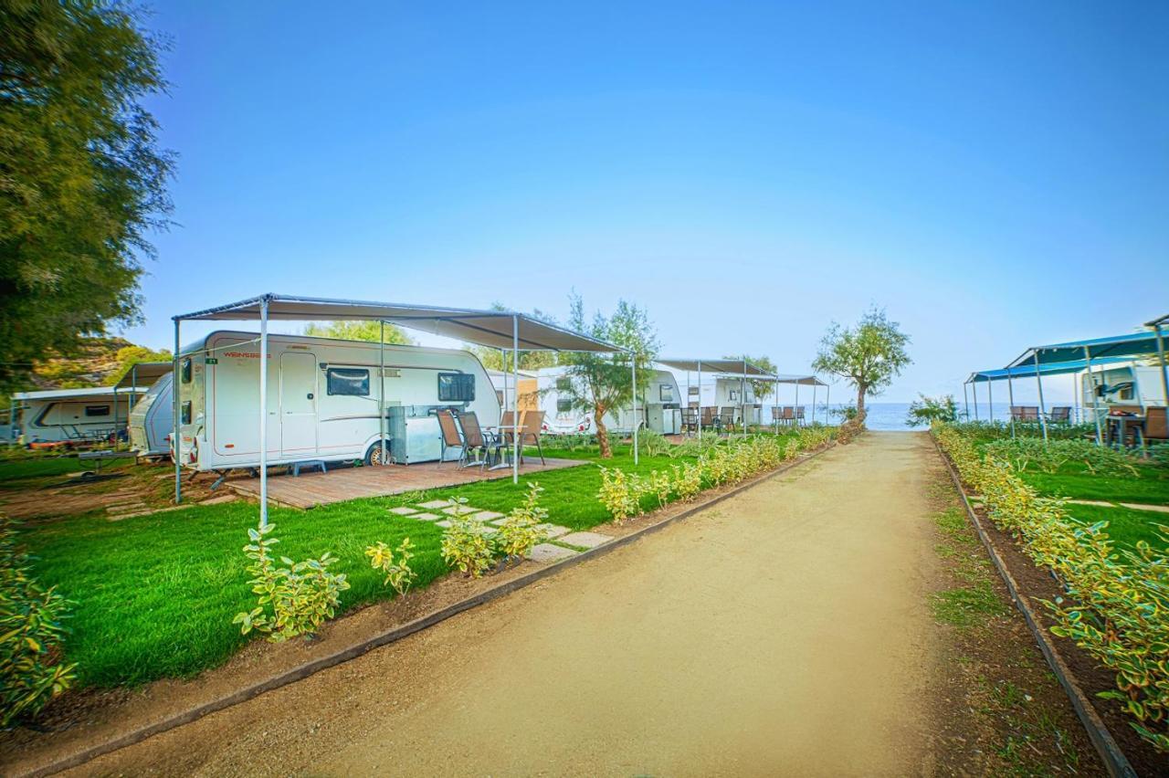 Armenistis Camping & Bungalows Sarti Eksteriør billede