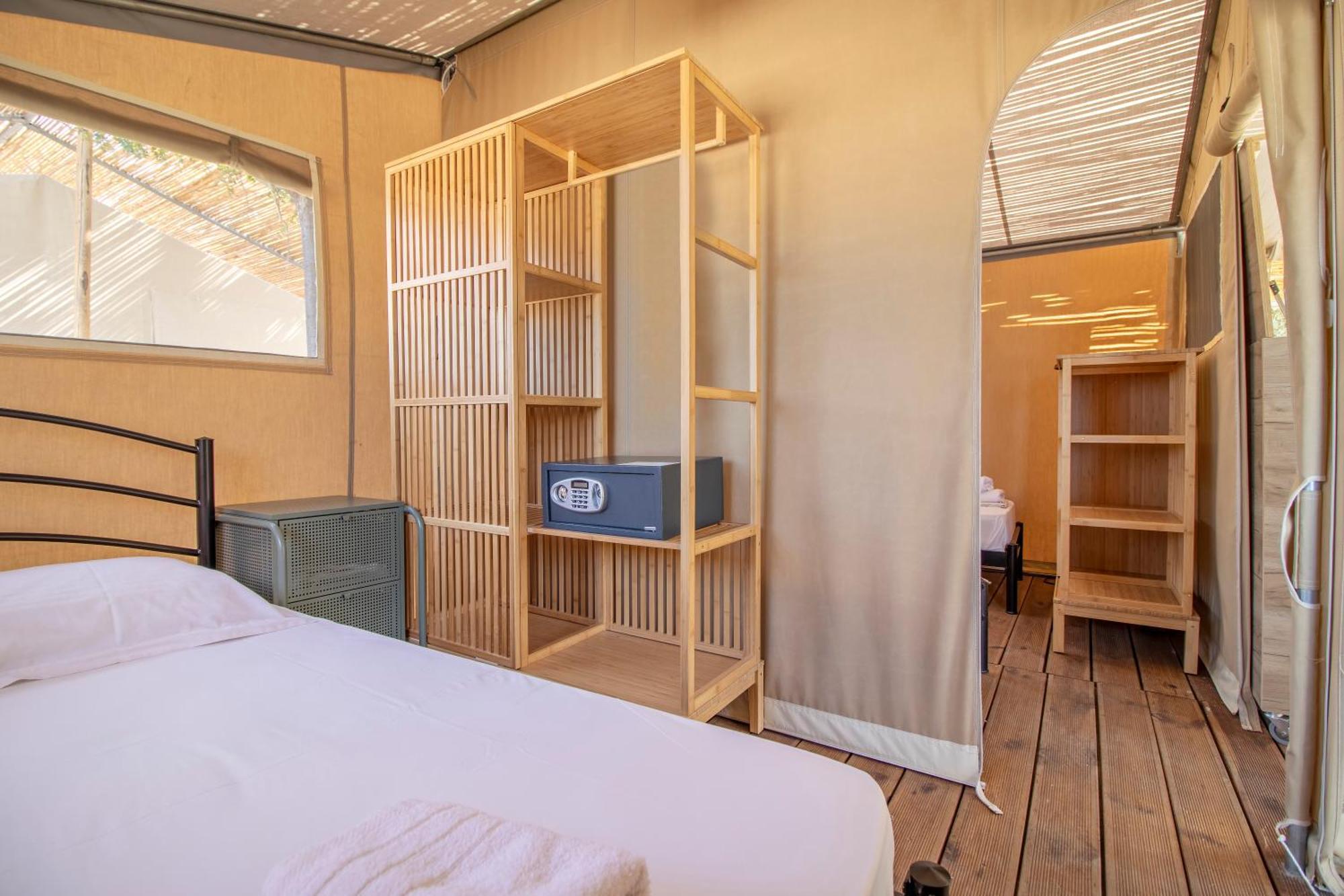 Armenistis Camping & Bungalows Sarti Værelse billede