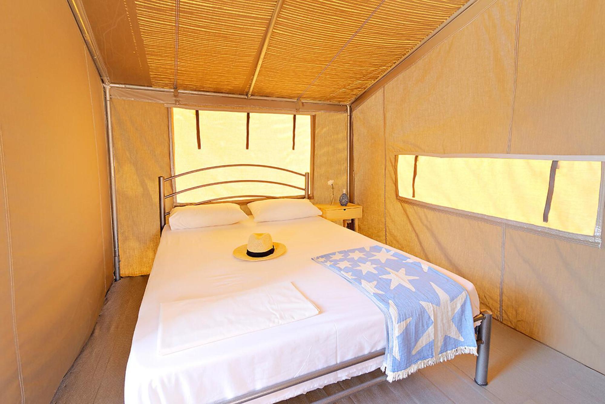Armenistis Camping & Bungalows Sarti Værelse billede